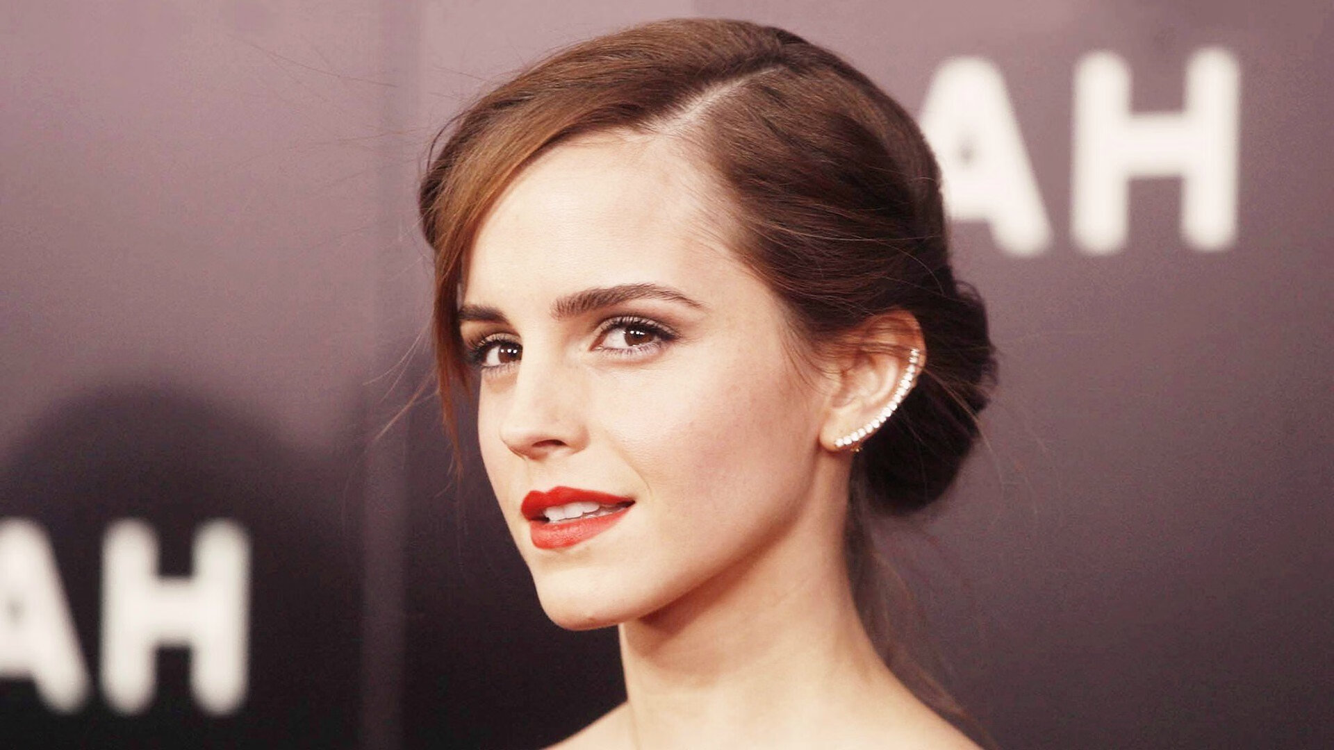 男子100自出发入水角度优化